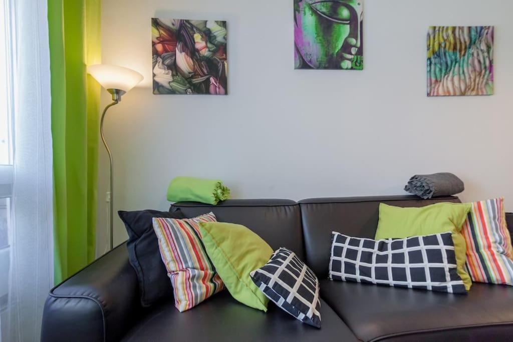 Davila Park'S Apartment Wifi Сантандер Экстерьер фото